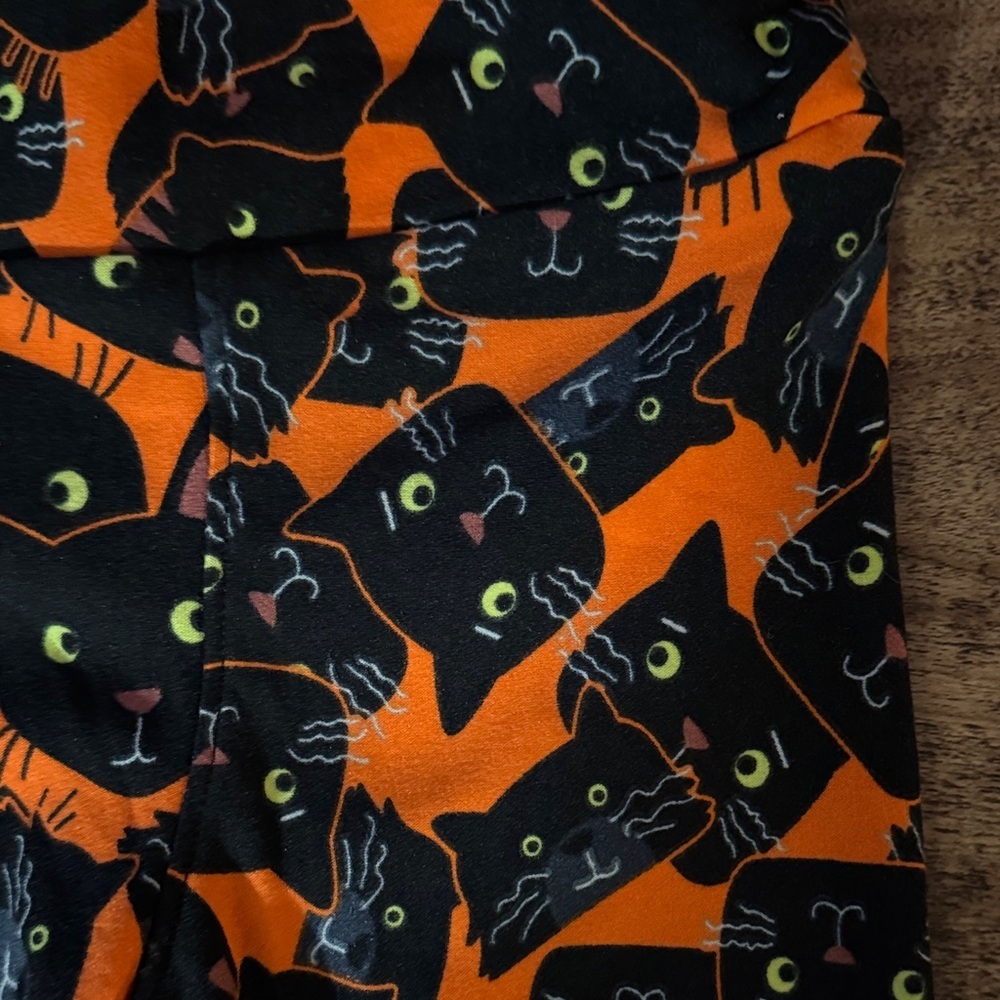 LuLaRoe Kids Leggings with Black Cat Print on Orange - Picture 3 of 4